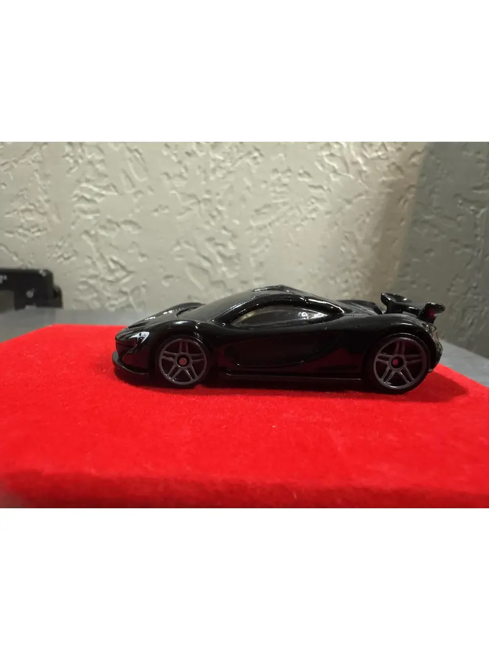 Hot Wheels 2014 McLaren P1 Black Diecast Car